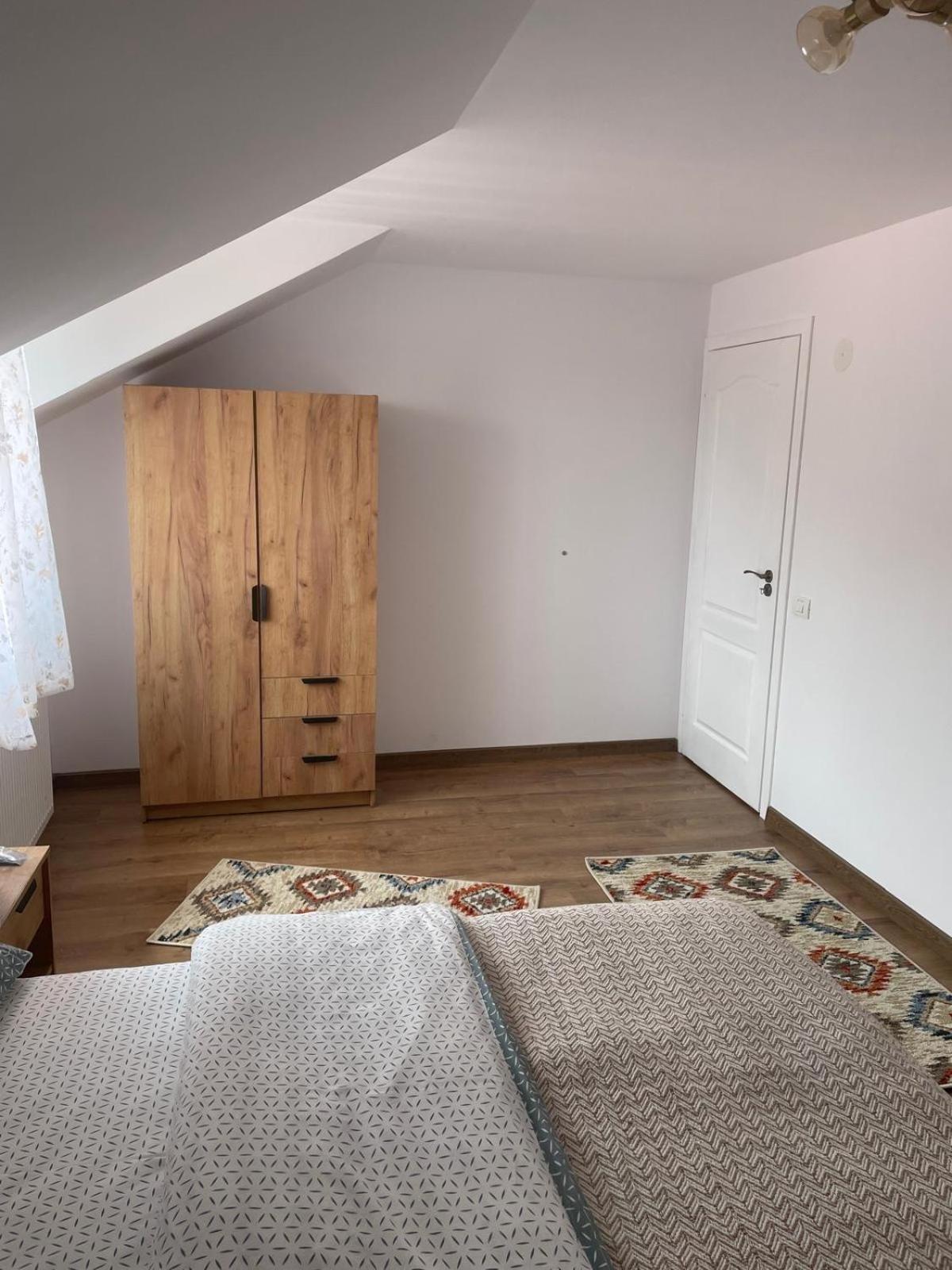 Casa Bunicilor Hotell Nucsoara  Exteriör bild
