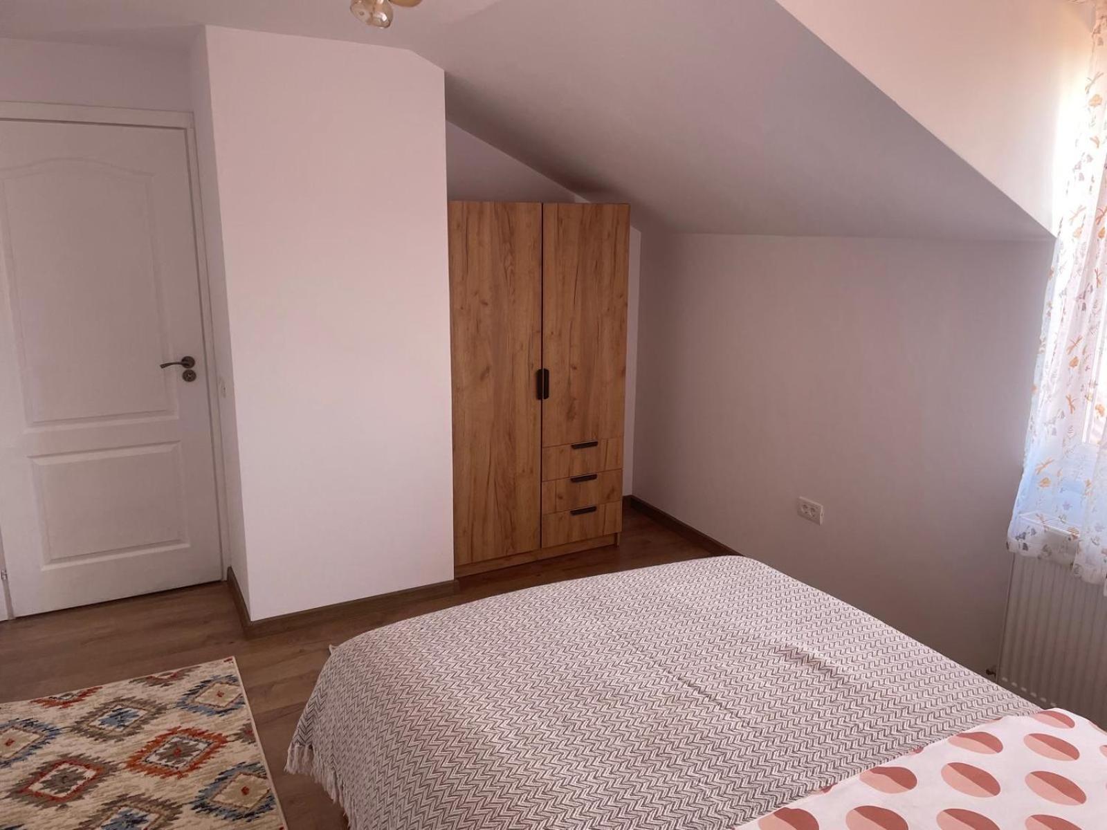 Casa Bunicilor Hotell Nucsoara  Exteriör bild