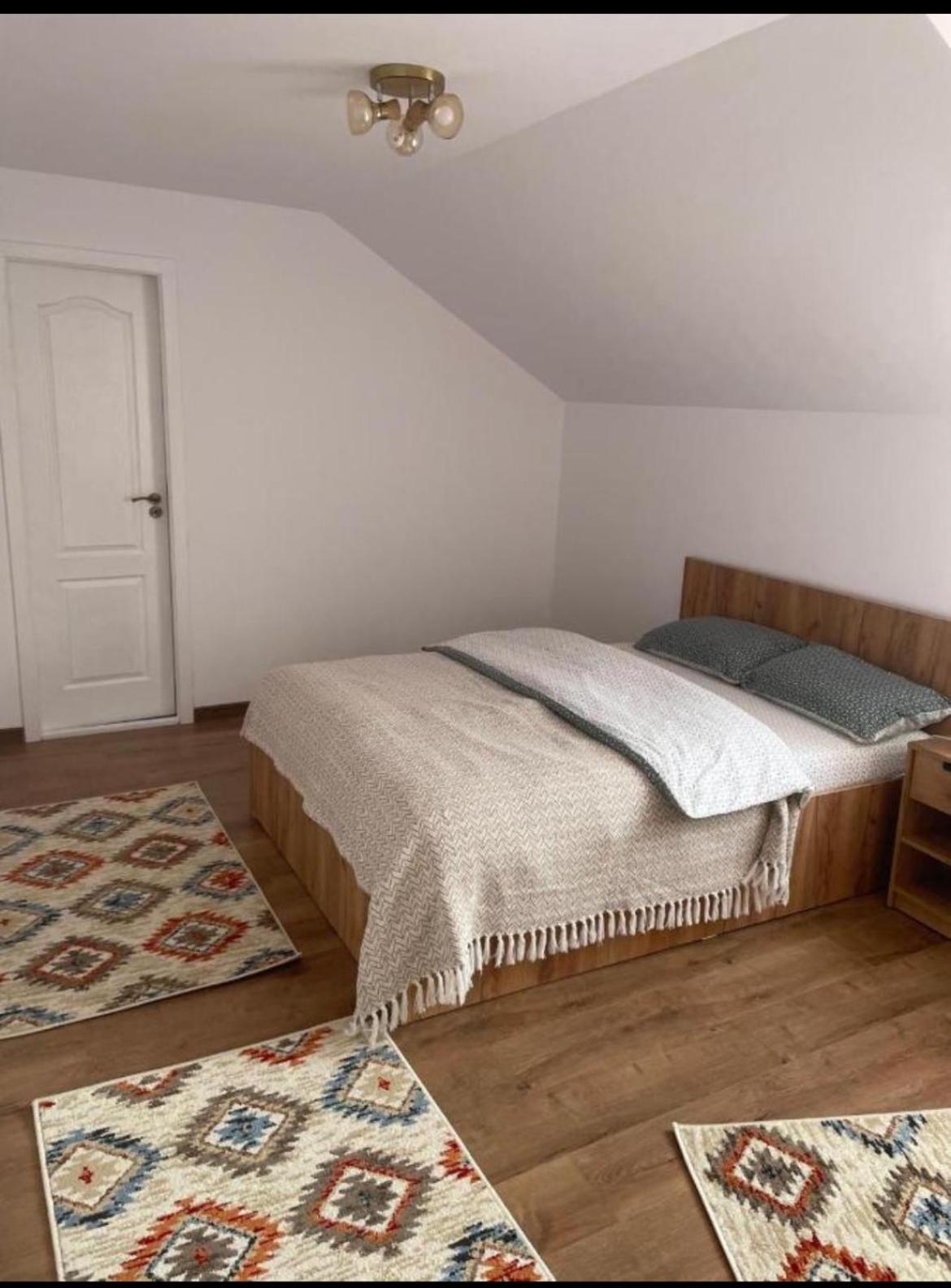 Casa Bunicilor Hotell Nucsoara  Exteriör bild